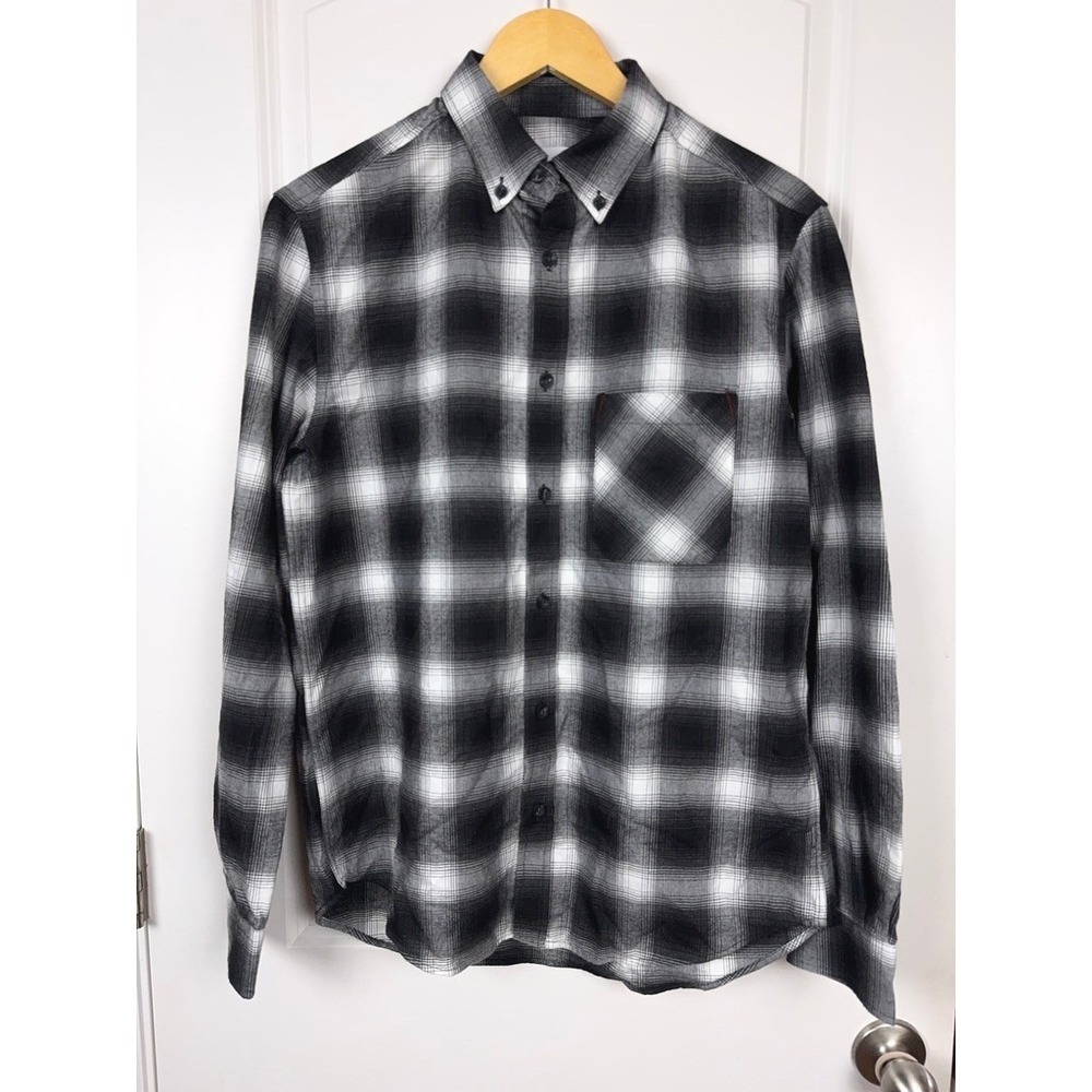 Reserved Button‎ Down Shirt Black White Plaid Medium
